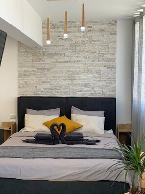 1 Schlafzimmer, Schreibtisch, Bügeleisen/Bügelbrett, kostenloses WLAN
