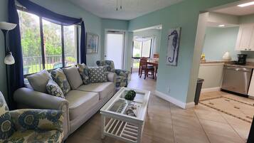 Una Smart TV, libros