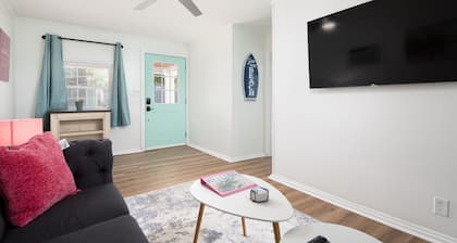 Serene & Quiet Cottage | Office | 5 Min to RH