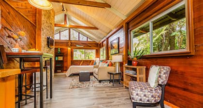 Darling, Private Cottage Near Hawaii Volcanoes Nat'l Park