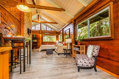Darling, Private Cottage Near Hawaii Volcanoes Nat'l Park