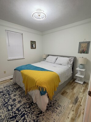 1 bedroom, WiFi, bed sheets