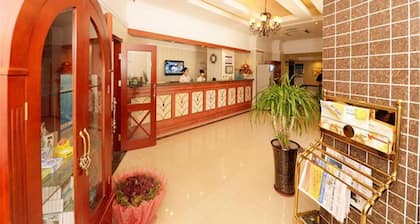 Greentree Inn Qinhuangdao Olympic Center Express