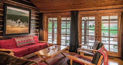 The Trapper Creek Guest House - Shell, Wy, at the foot of Big Horn Mountains.