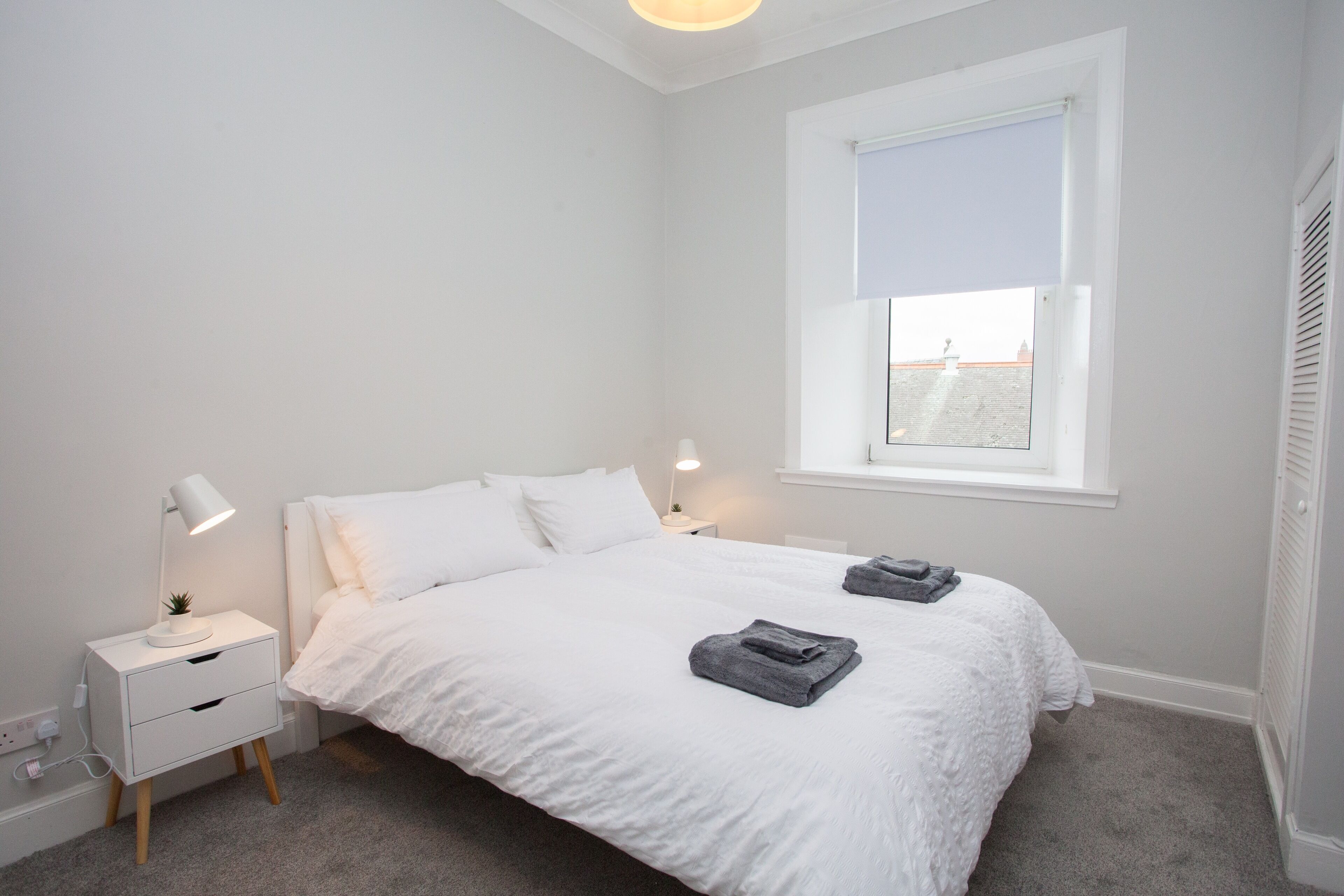 2 soverom, strykejern/-brett, wi-fi og sengetøy