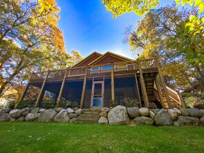 المنشأة من الخارج