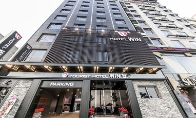 Win Hotel