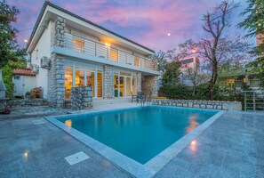 Outdoor pool, pool umbrellas, pool loungers