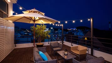 Rooftop terrace