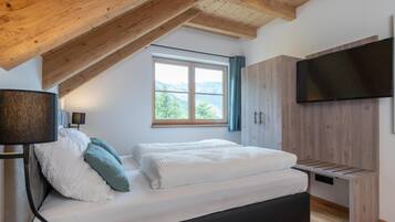 4 chambres, fer et planche Ă repasser, accĂšs Internet