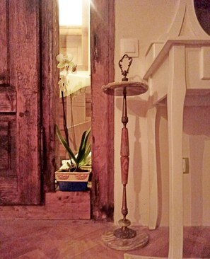 Interior - Style, space and security in ultra central location in Brasov (Brașov)