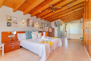 4 Schlafzimmer, Bügeleisen/Bügelbrett, kostenloses WLAN, Bettwäsche