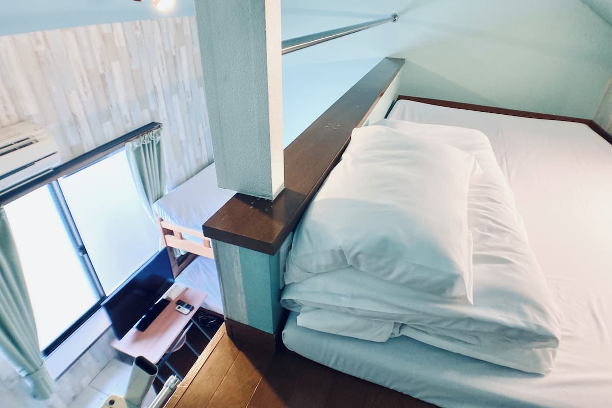 1 chambre, fer et planche Ă repasser, Wi-Fi gratuit, draps fournis