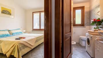 1 makuuhuone, silitysrauta/-lauta, ilmainen Wi-Fi, vuodevaatteet