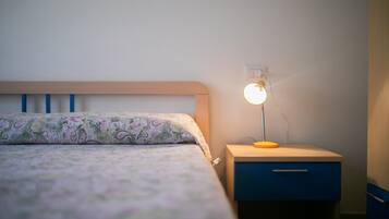 1 Schlafzimmer, Bügeleisen/Bügelbrett, kostenloses WLAN, Bettwäsche