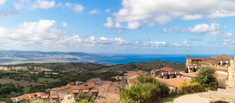 Apartment 3 with Sea View, Wi-Fi and Air Conditioning