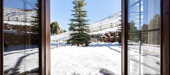 Ferienapartment "Pie de pistas Font Canaleta La Molina" an den Skipisten mit Garten und WLAN