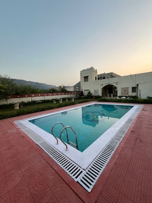 Outdoor pool, open 6:30 AM to 8:00 PM, sun loungers