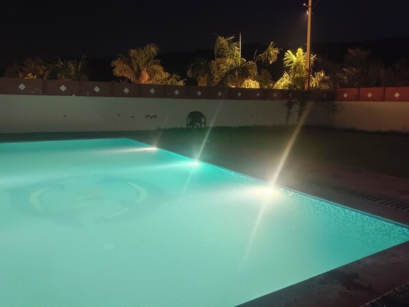 Outdoor pool, open 6:30 AM to 8:00 PM, sun loungers