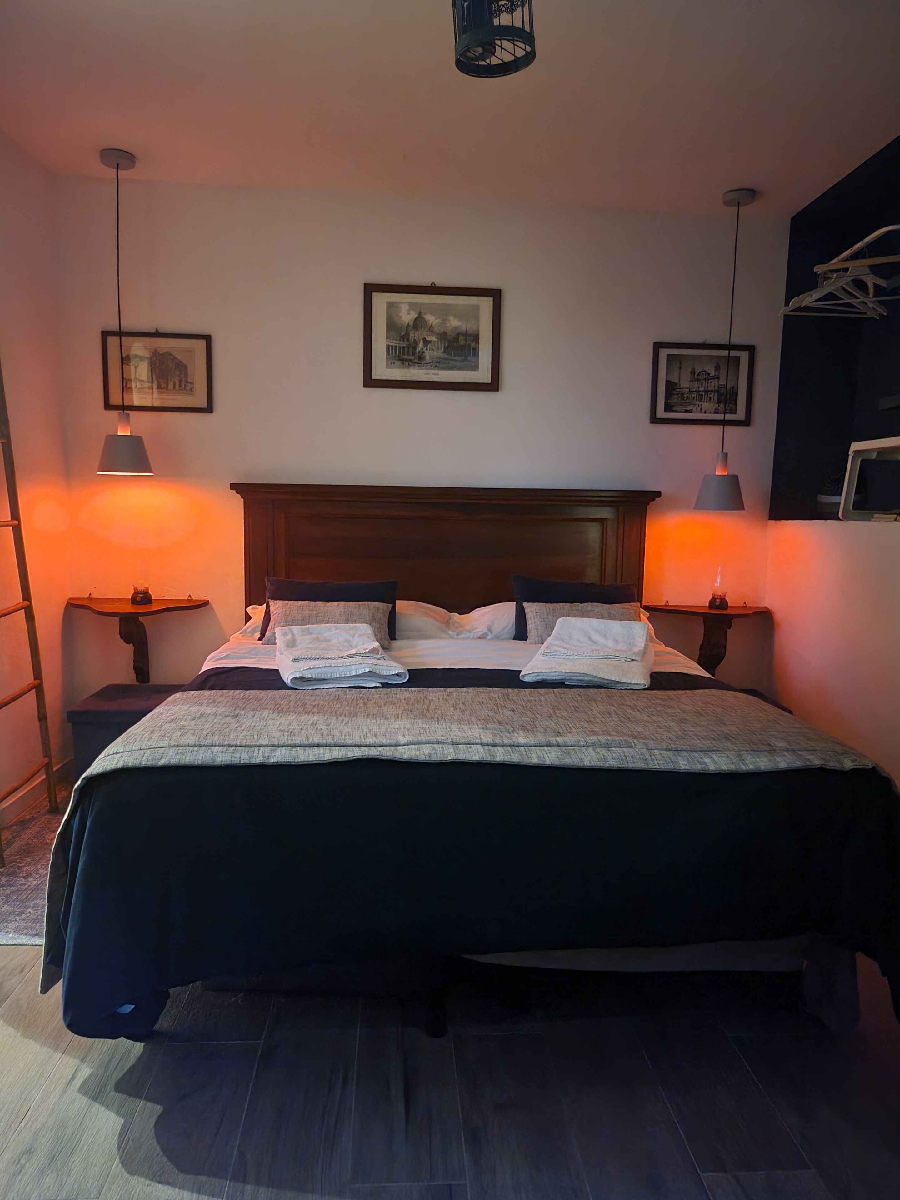 2 Schlafzimmer, Schreibtisch, kostenloses WLAN, Bettwäsche