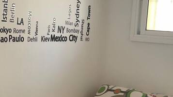 2 bedrooms, iron/ironing board, WiFi (free), bed sheets