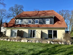 Exterior - Far-sightedness - Perfect for two - Spacious and with terrace (favorite apartment 2) (Wiek)