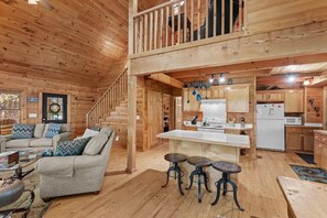 TV, fireplace, DVD player, ping pong