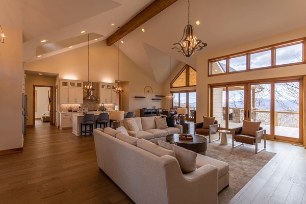 Televisor, llar de foc i videojocs