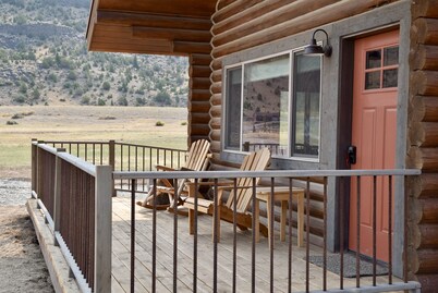 River Haven Cabin - North- Private River Access!