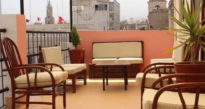 Tourist hotel one block from the Plaza de Armas