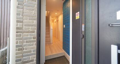 Newly built house 5 bedrooms 100 square meters - FINOA Residential Suite IKEBUKURO 5BR Large Vaca / Toshima-ku Tokyo