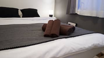 5 bedrooms, desk, iron/ironing board, free WiFi