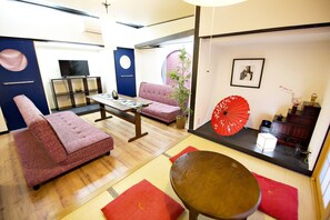 TV - Whole house  Renovated Maximum 12 people Asak - IROHA Residential Suite Asakusa Skytree / Sumida-ku Tokyo (Sumida-ku)