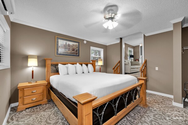 2 bedrooms, iron/ironing board, travel cot, free WiFi