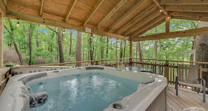 Eureka Uptown Garden Cottage