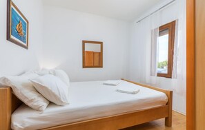 1 chambre, Wi-Fi gratuit, draps fournis