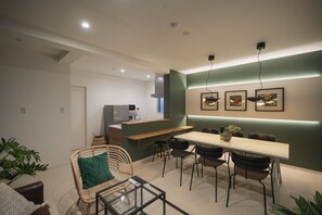 Dining - comfort MIYABI annex one 201 / Nakagami-gun Okinawa (Nakagami-gun)