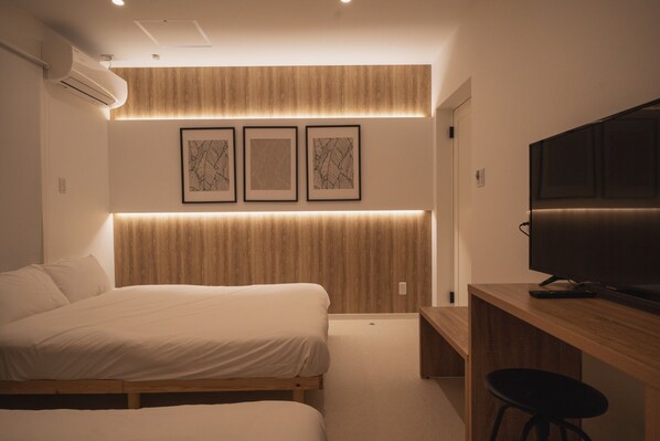 2 chambres, bureau, fer et planche à repasser, accès au Wi-Fi (inclus)