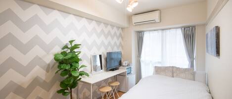 1 bedroom, desk, iron/ironing board, free WiFi