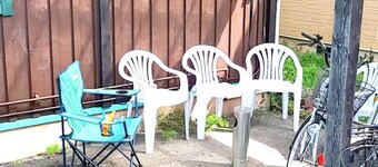 With more than 300 comics Twin room double bed  / Minamitsuru-gun Yamanashi