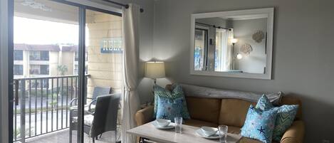 Smart TV, DVD player, books