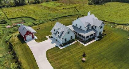Studio near Kettle Moraine Forest-hikers paradise!