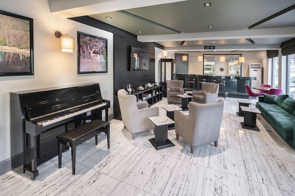 Área de estar no saguão