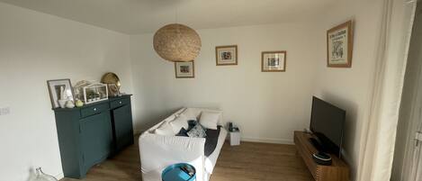 TV connectée, jeux vidéo, lecteur de DVD, chaßne hi-fi