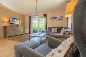 TV, fireplace - Vacation home Ruh di ut (ID 412) (Tönning)