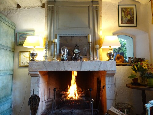 Unusual stay in a troglodite gîte