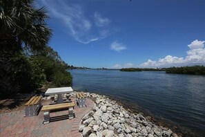 Imagen sin descripción, 4 de 28, botón