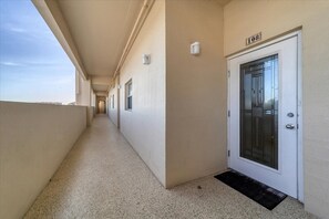 Photo non classée, 2 sur 24, bouton