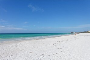 Unclassified image, 2 of 24, button