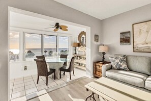 Unclassified image, 2 of 49, button